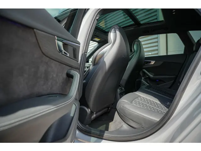 Audi RS4 A4 Avant 2.9 TFSI quattro 2018 Benzine 10