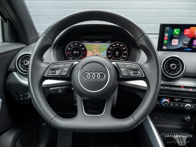 Audi Q2 35 TFSI S-Line 2020 Benzine 22
