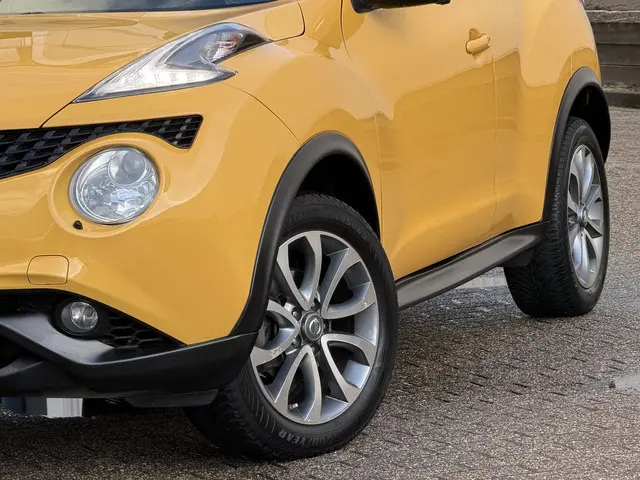 Nissan Juke 1.6 Tekna 2015 Benzine 13