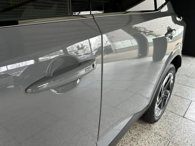 Nissan QASHQAI 1.3 MHEV 2025 Benzine 8