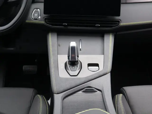 Lynk & Co 01 1.5 Core 2026 Benzine 10