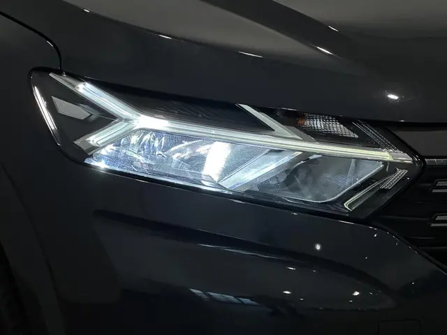 Dacia Sandero 1.0 TCe 90 Comfort 2023 Benzine 21