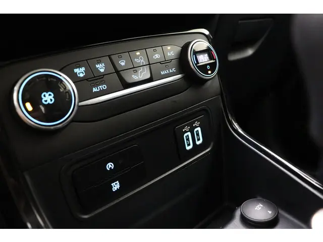 Ford EcoSport 1.0 EcoBoost ST-Line 2019 Benzine 24