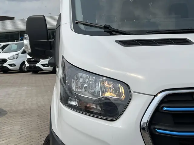 Ford E-Transit 2