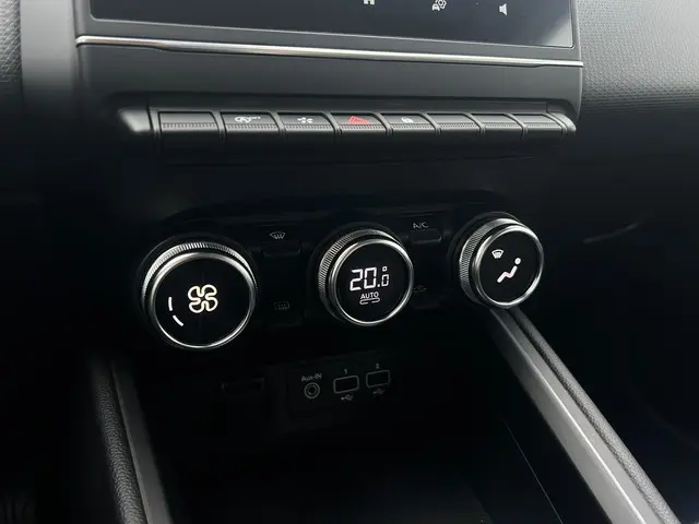 Renault Clio 1.0 TCe Intens 2019 Benzine 16