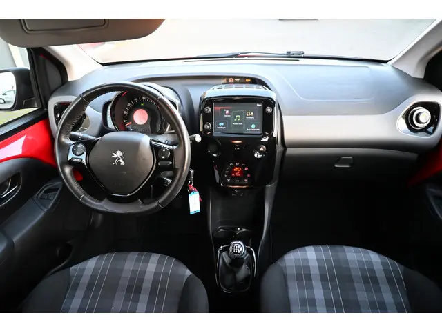 Peugeot 108 1.0 e-VTi Allure TOP! 2018 Benzine 26