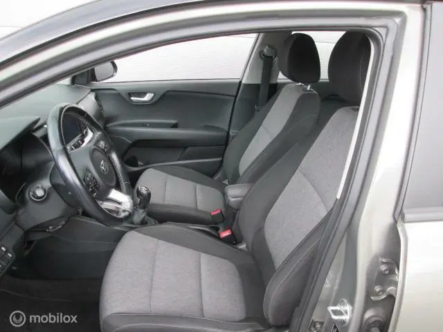 Kia Stonic 1.0 T-GDi DynamicLine 2020 Benzine 11