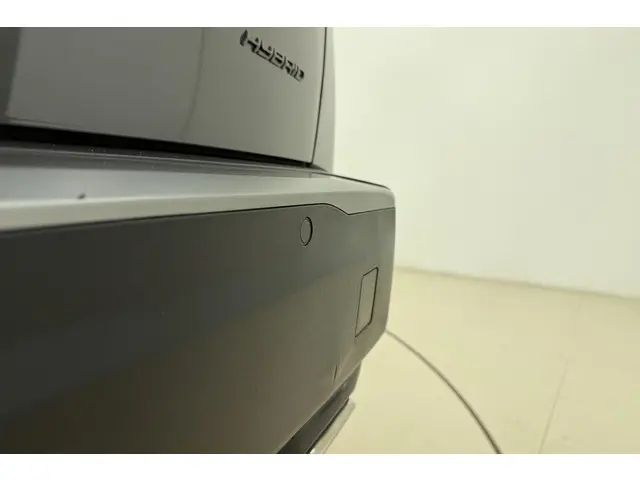 Peugeot 2008 1.2 Hybrid 145 Allure 2025 Hybride Benzine 3