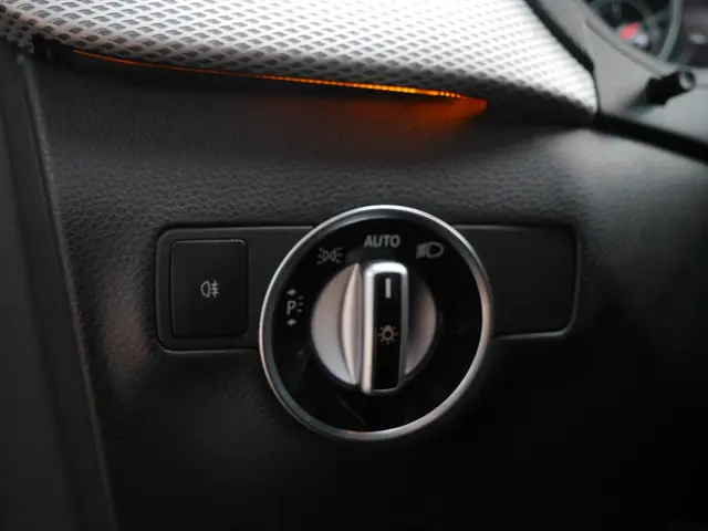 Mercedes-Benz B-Klasse 180 Ambition 2015 Benzine 16