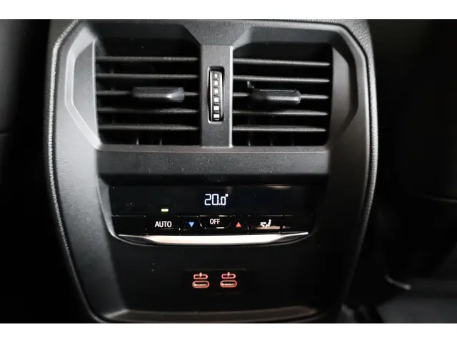 BMW i4 eDrive35 2025 Elektrisch 24