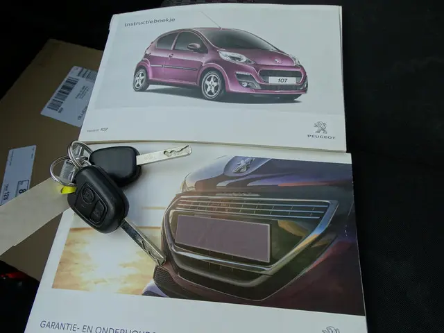 Peugeot 107 1.0 Active AUTOMAAT/AIRCO/LMV/PDC 2013 Benzine 17