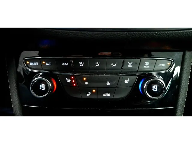 Opel Astra Sports Tourer 1.4 Innovation 2018 Benzine 12