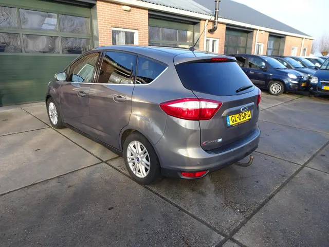 Ford C-MAX 1.0 Titanium 2014 Benzine 5