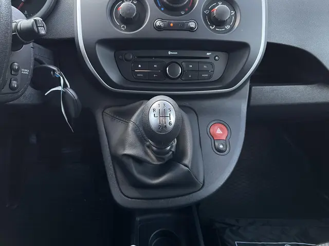 Nissan NV250 1.5 dCi 95 L2H1 Optima 2021 Diesel 18