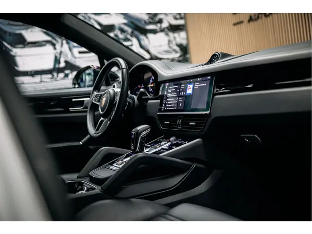 Porsche Cayenne Coupé 3.0 E-Hybrid 2020 Hybride Benzine 20