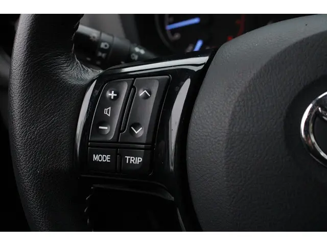 Toyota Yaris 1.5 VVT-i Aspiration 2017 Benzine 19