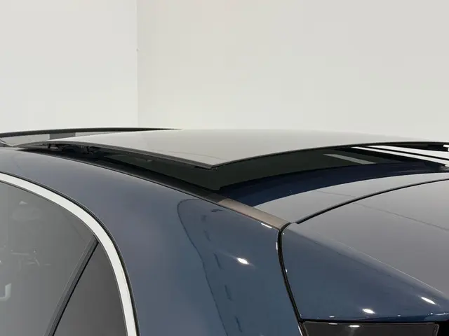 Mercedes-Benz A-Klasse 200 Premium Plus 2021 Benzine 14