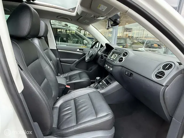 Volkswagen Tiguan 2.0 TSI Sport&Style 4Motion 2013 Benzine 8