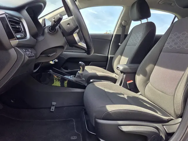 Kia Rio 1.0 T-GDi MHEV DynamicLine 2021 Benzine 6