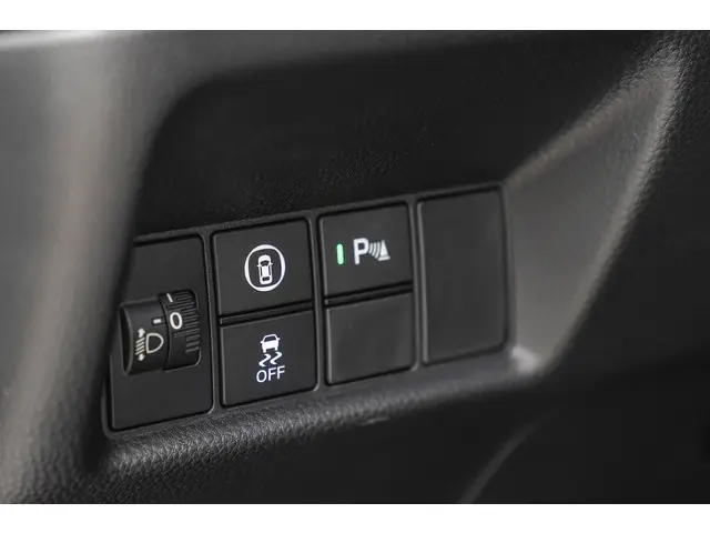 Honda Jazz 1.5i e:HEV ELEGANCE 2022 Hybride Benzine 17