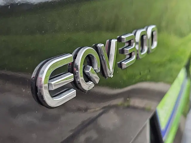 Mercedes-Benz EQV 300 2023 Elektrisch 26