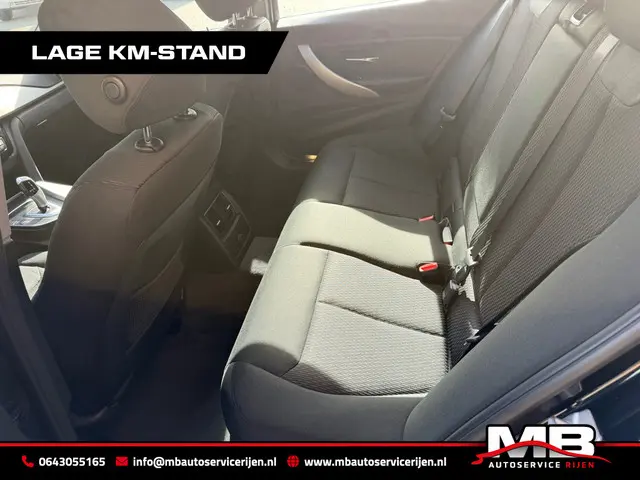 BMW 3 Serie 320i Centennial Executive 2016 Benzine 8