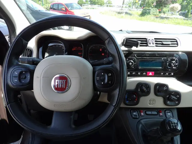 Fiat Panda 0.9 TwinAir Lounge / Rijklaarprijs 2012 Benzine 8
