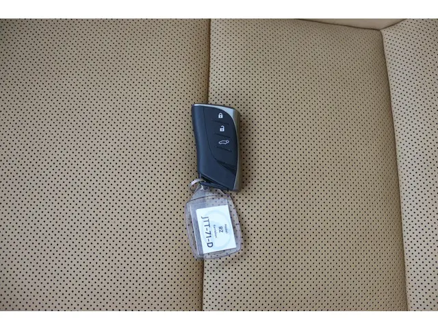 Lexus RZ 350e Luxury Line 77 kWh 2026 Elektrisch 9