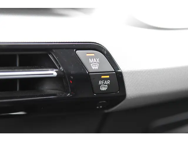 BMW 2 Serie Active Tourer 218i 2023 Benzine 32