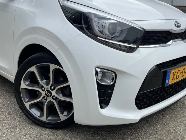 Kia Picanto 1.0 CVVT Design Edition 2018 Benzine 38