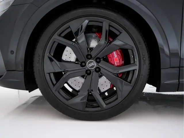 Audi RSQ8 4.0 TFSI Quattro 2021 Benzine 42