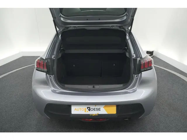 Peugeot 208 PureTech 100 EAT8 Active Pack 2023 Benzine 59