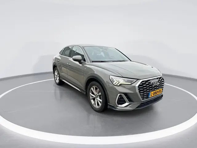 Audi Q3 Sportback 35 TFSI 150pk S Edition 2020 Benzine 8