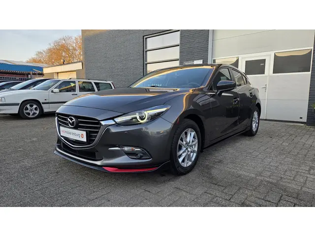 Mazda 3 2.0 SkyActiv-G Exclusive-Line 2018 Benzine 9