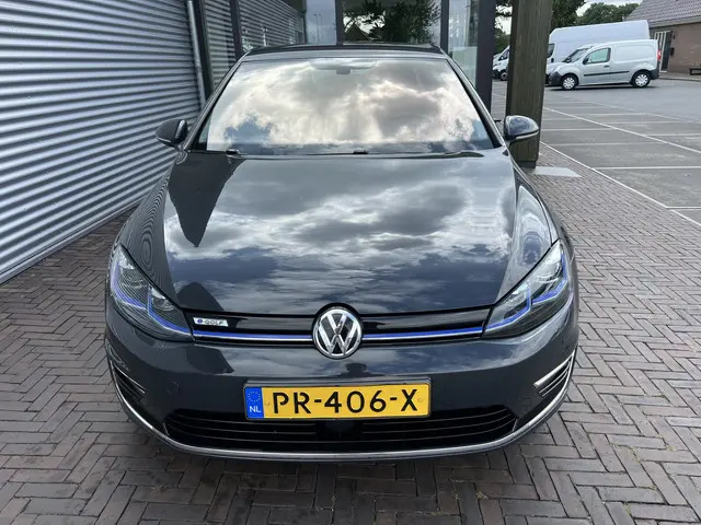 Volkswagen e-Golf e-Golf 2017 Elektrisch 20