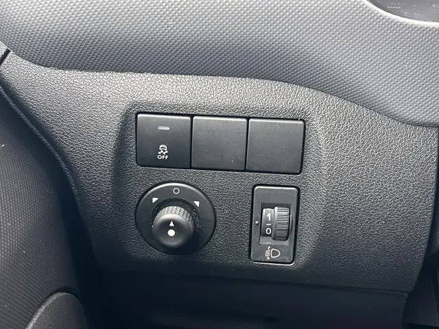 Citroën Berlingo 1.6 BlueHDI 75 Comfort 2017 Diesel 16