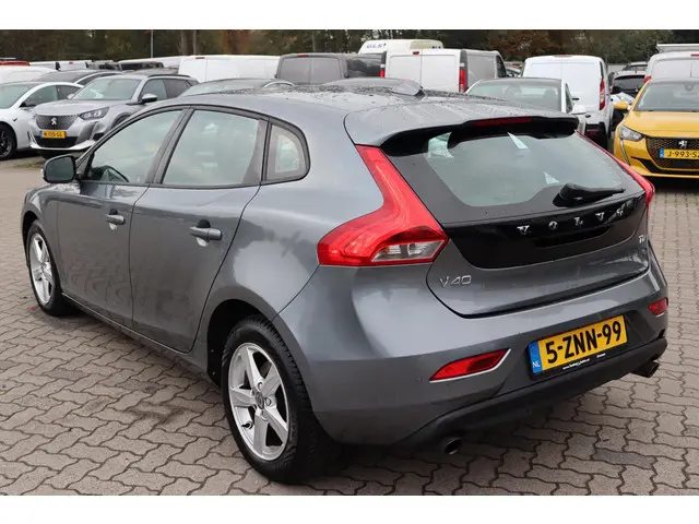 Volvo V40 1.6 T2 Kinetic 2015 Benzine 7