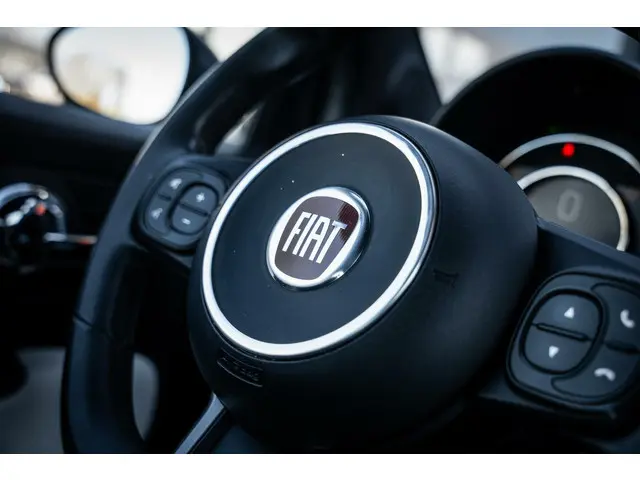 Fiat 500C 0.9 TwinAir Turbo Sport 2017 Benzine 26