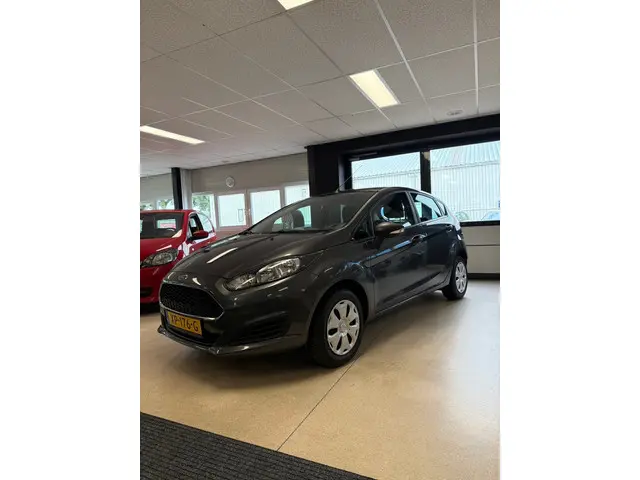 Ford Fiesta 1.25 2016 Benzine 2