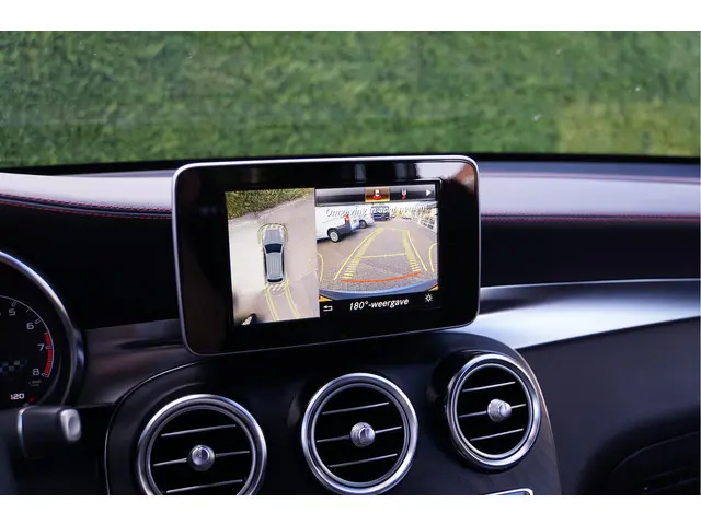 Mercedes-Benz GLC AMG GLC 43 4MATIC Night 2018 Benzine 42