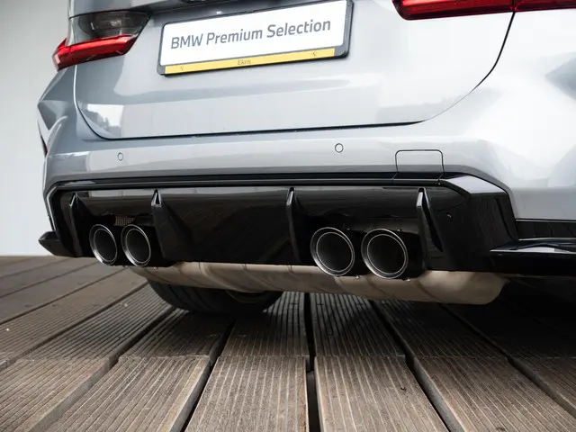 BMW M3 Touring xDrive Competition 2024 Benzine 29