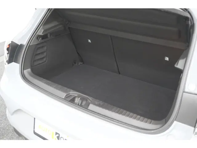 Renault Clio TCe 90 Evolution 2024 Benzine 68