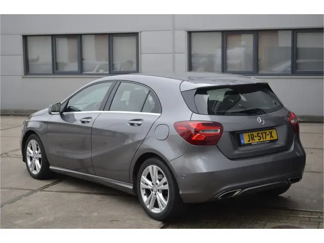 Mercedes-Benz A-Klasse 180 Ambition 2016 Benzine 4