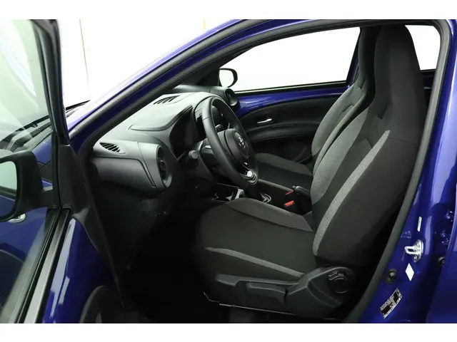 Toyota Aygo X 1.0 VVT-i MT Play 2024 Benzine 16