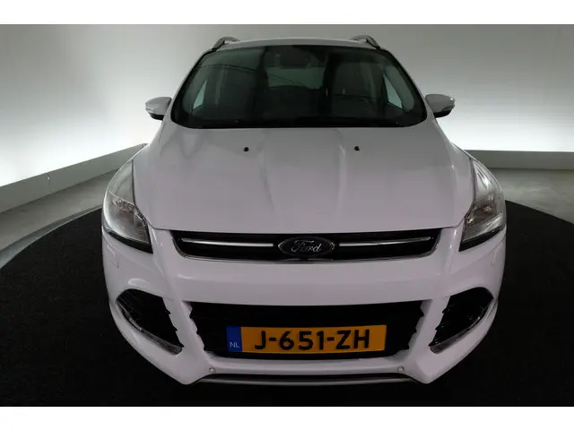 Ford Kuga 1.5 Titanium 2016 Benzine 23