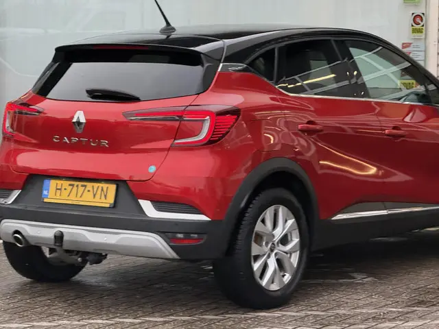 Renault Captur 1.3 TCe 130 Intens 2020 Benzine 27