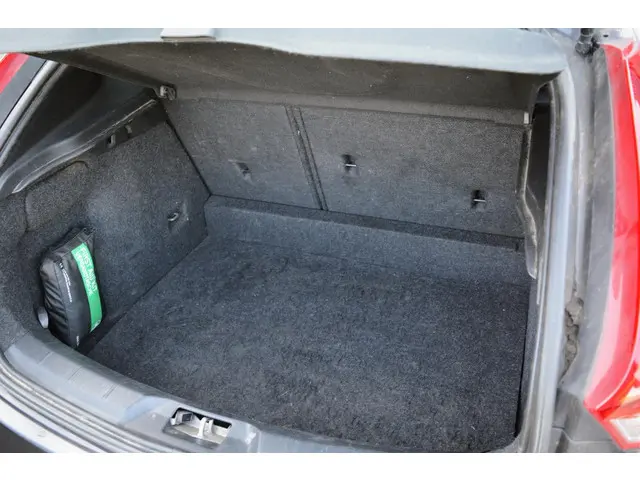 Volvo V40 1.5 T2 Polar+ 2019 Benzine 15