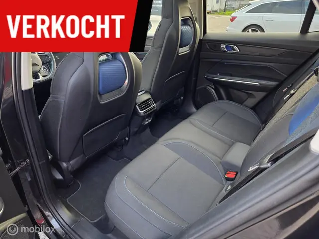 Lynk & Co 01 1.5 2021 Hybride Benzine 40