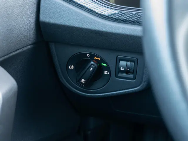 Volkswagen Polo 1.0 TSI Life Edition 2025 Benzine 23