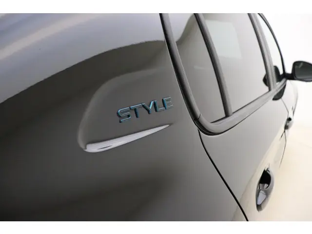 Peugeot e-208 EV Style 50 kWh 2023 Elektrisch 15